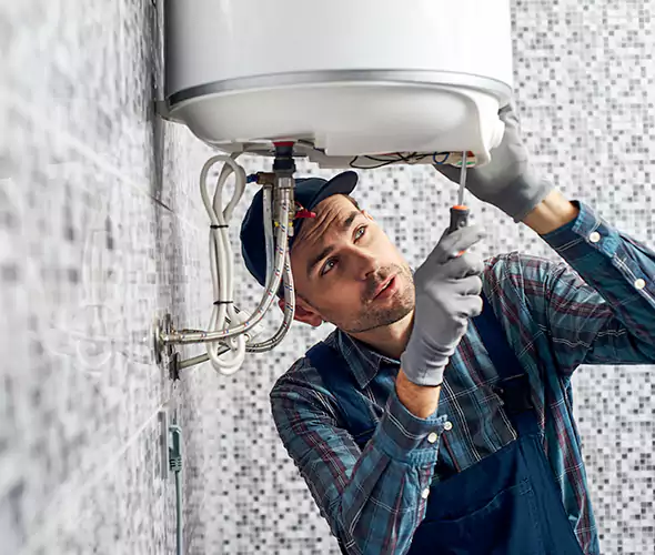 Expert Plumber for Hot Water Tank Maintenance in Fort Lee, NJ: Schedule Reliable Maintenance Services with Us